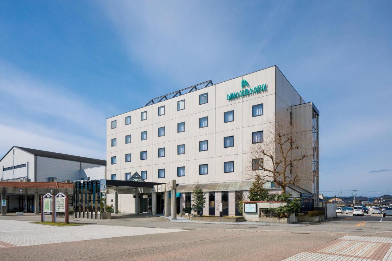 Fukuno Town Hotel A・Mieux Nanto Экстерьер фото