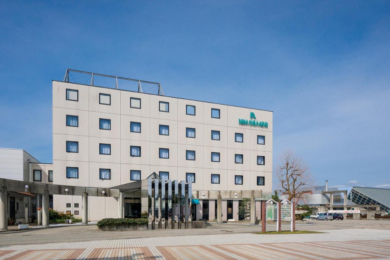 Fukuno Town Hotel A・Mieux Nanto Экстерьер фото