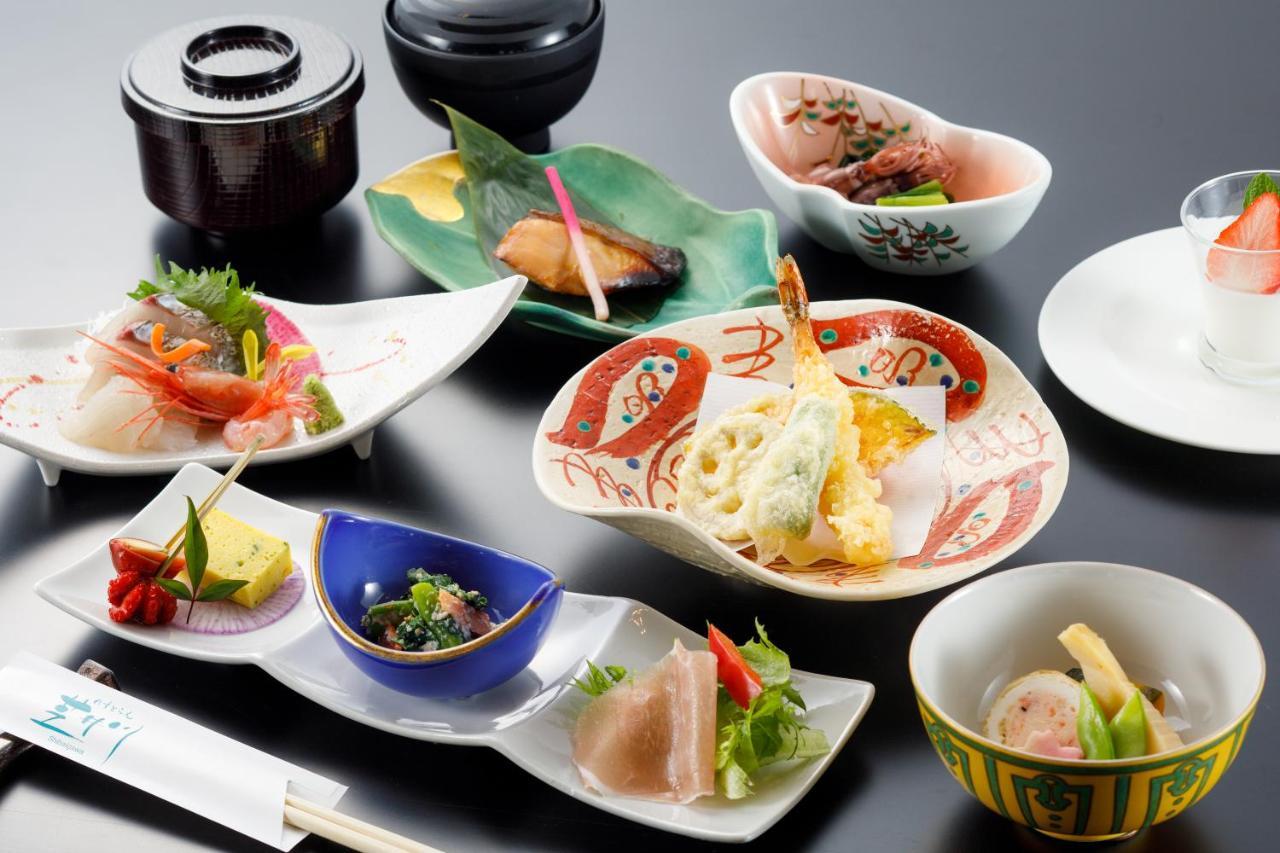 Fukuno Town Hotel A・Mieux Nanto Экстерьер фото